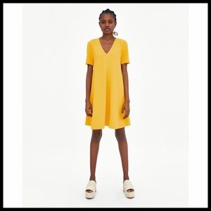 {Zara} Everyday Swing V-neck Dress